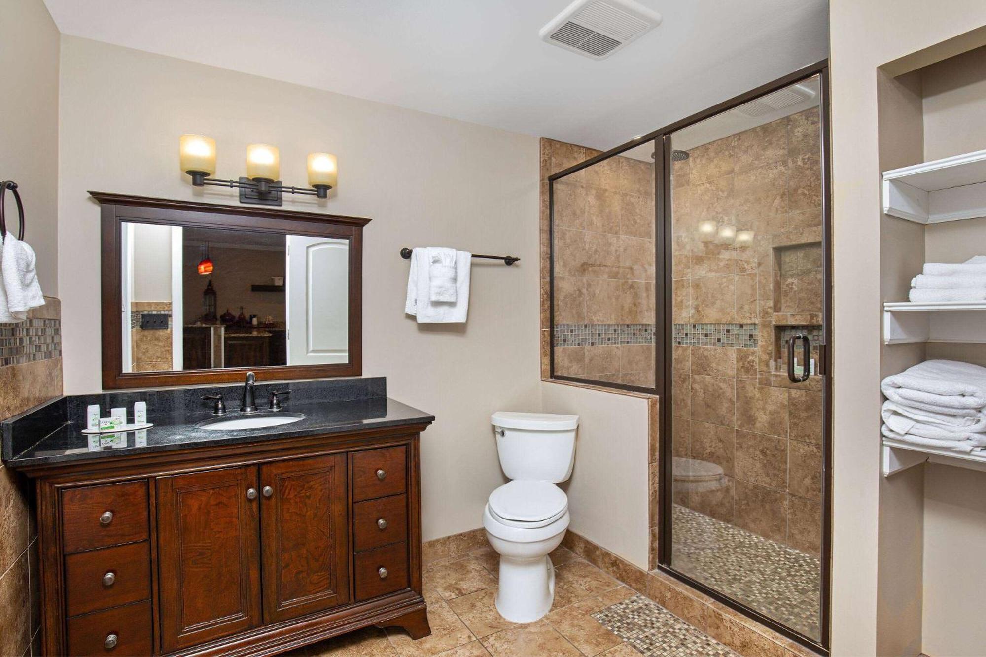 Ramada By Wyndham Bowling Green Esterno foto