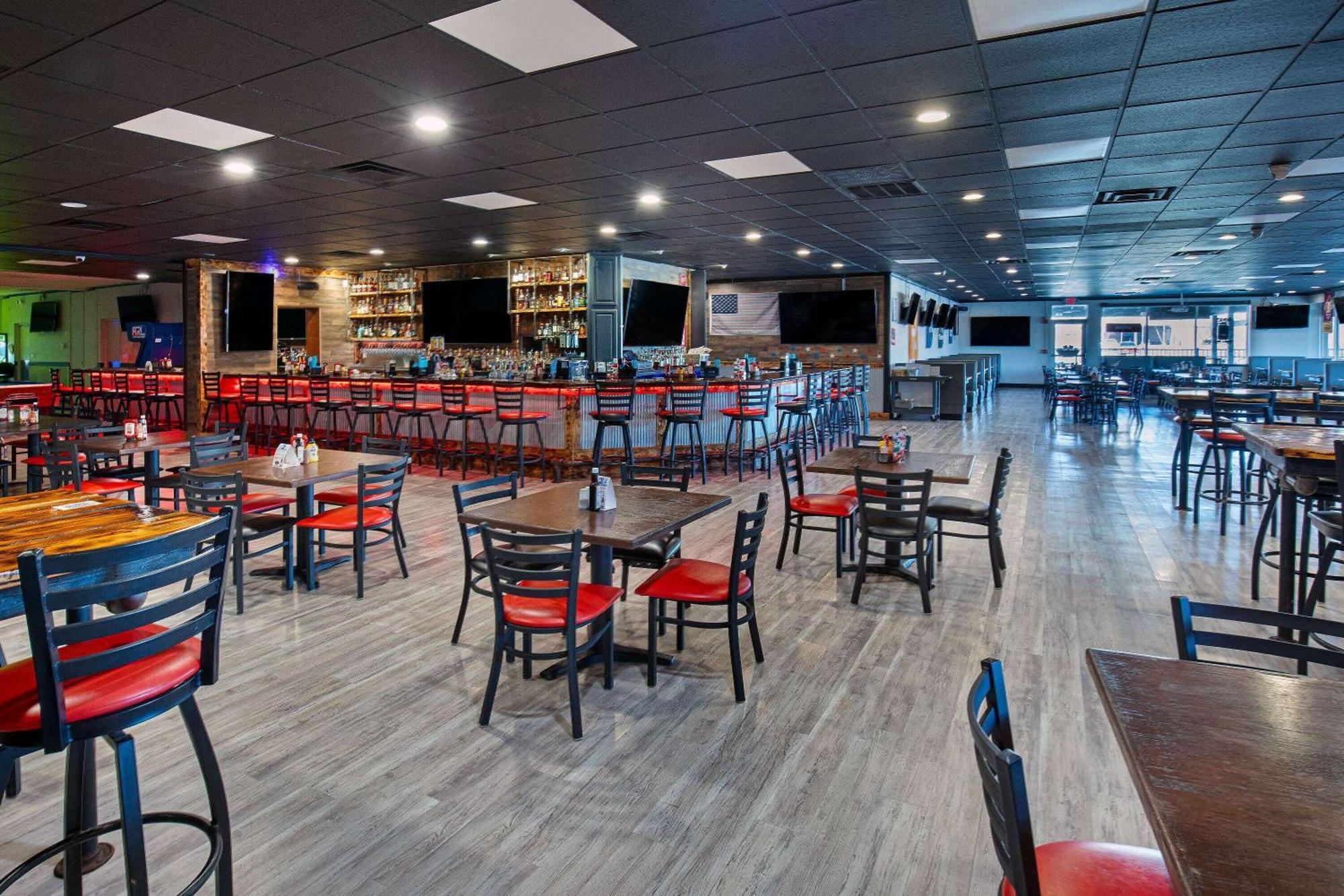 Ramada By Wyndham Bowling Green Esterno foto